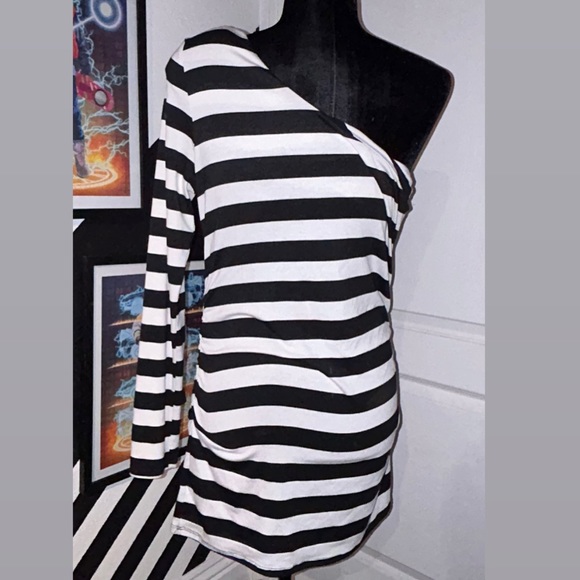 Bebe - One Sleeved Striped Long Tunic - Women’s Size Large - Picture 2 of 2